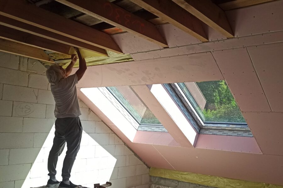 Ocieplanie dachu – październik 2025